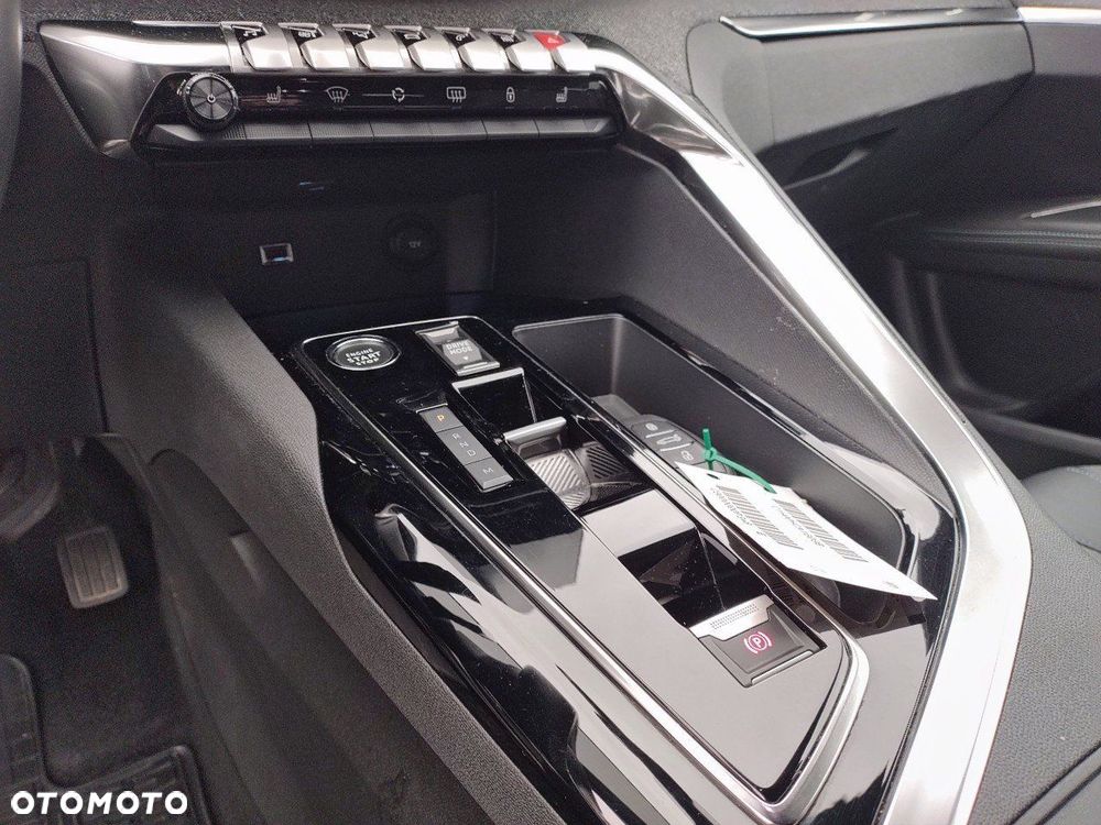 Peugeot 5008 1.5 BlueHDi Allure Pack S&S EAT8 - 14