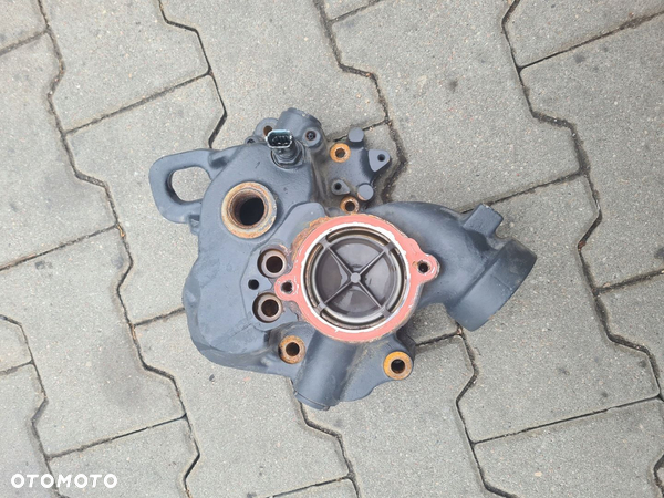 OBUDOWA TERMOSTATU DEUTZ VOLVO FL FE RENAULT MIDLUM PREMIUM DXI 7