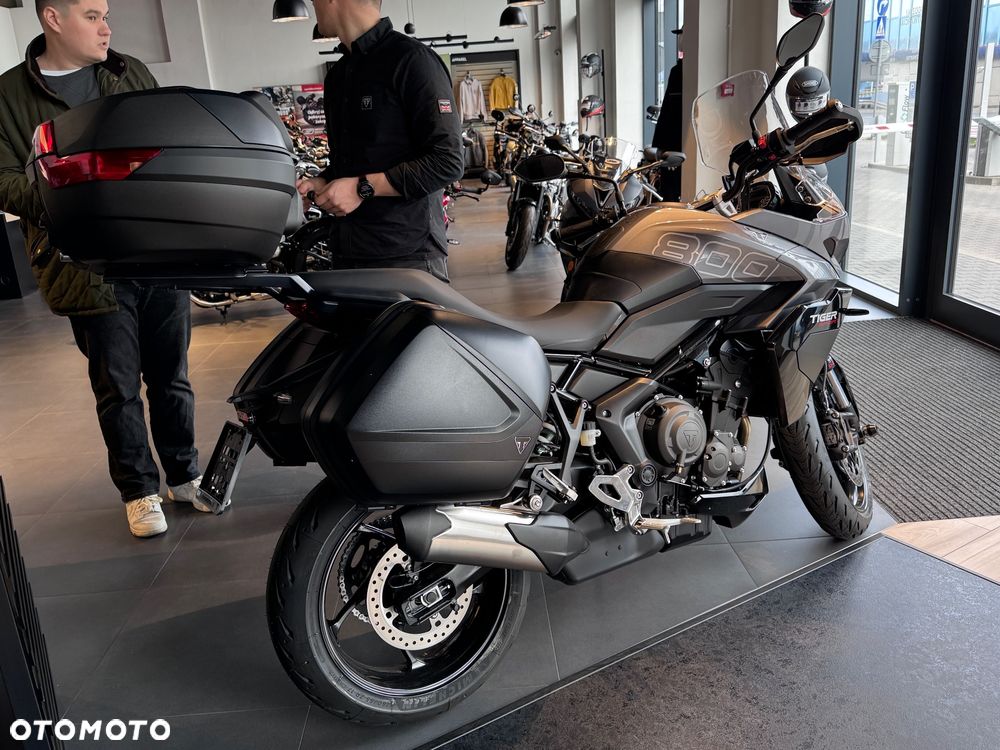 Triumph Tiger - 4
