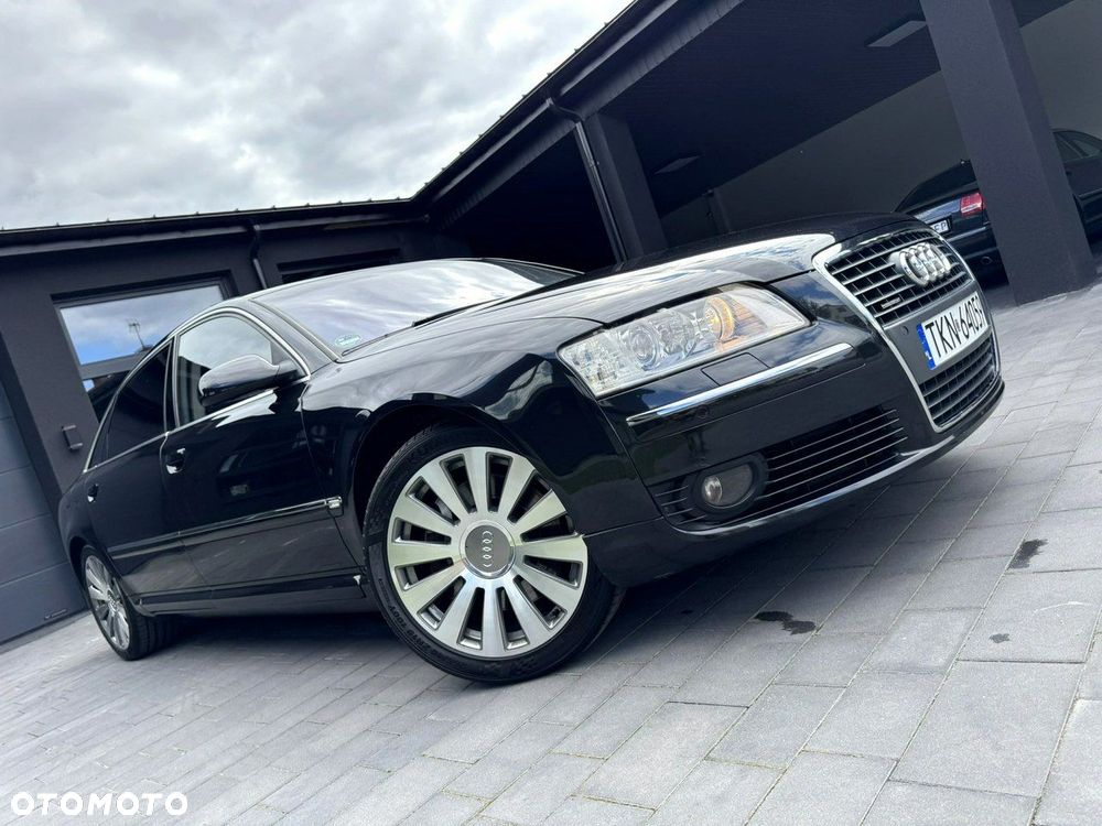 Audi A8 - 6
