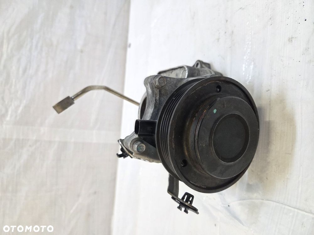 POMPA WODY OPEL ADAM 1,0 TB 12641869 - 1