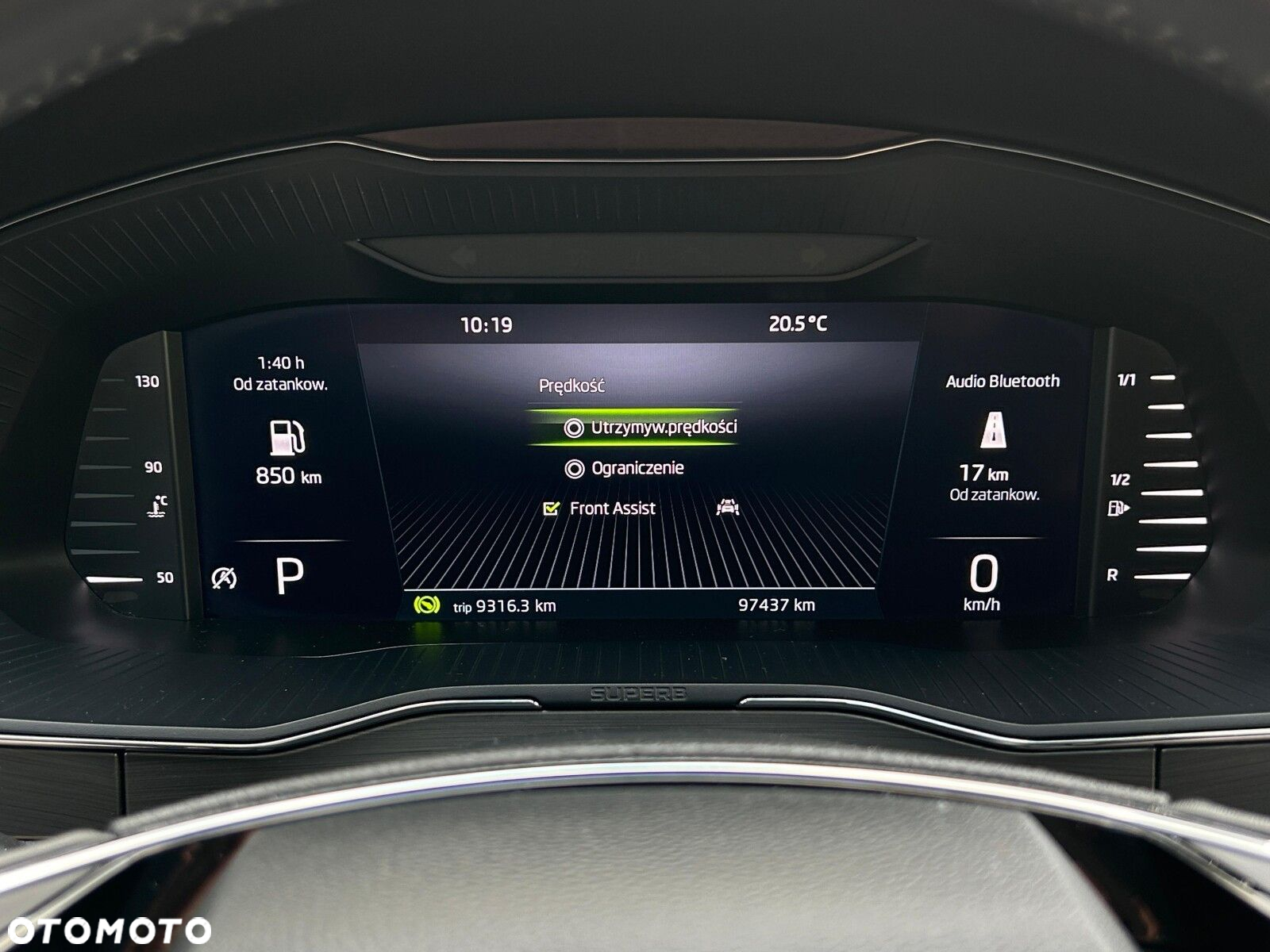 Skoda Superb 2.0 TDI SCR Style DSG - 25