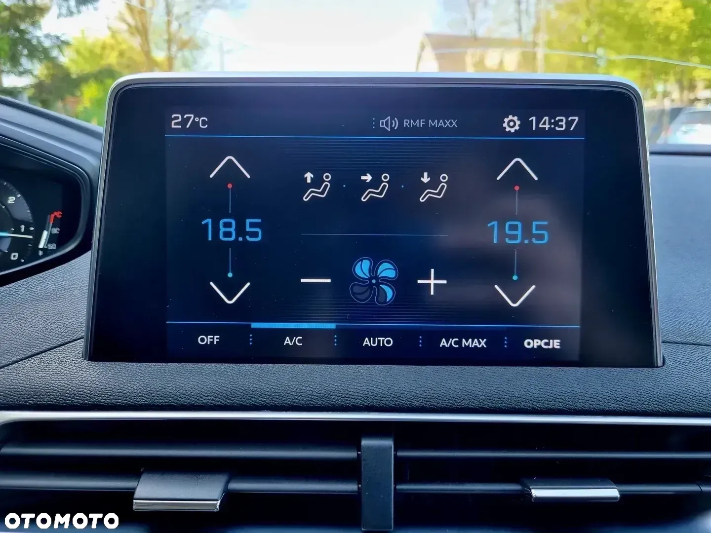 Peugeot 5008 BlueHDI 120 EAT6 Stop & Start Allure - 25