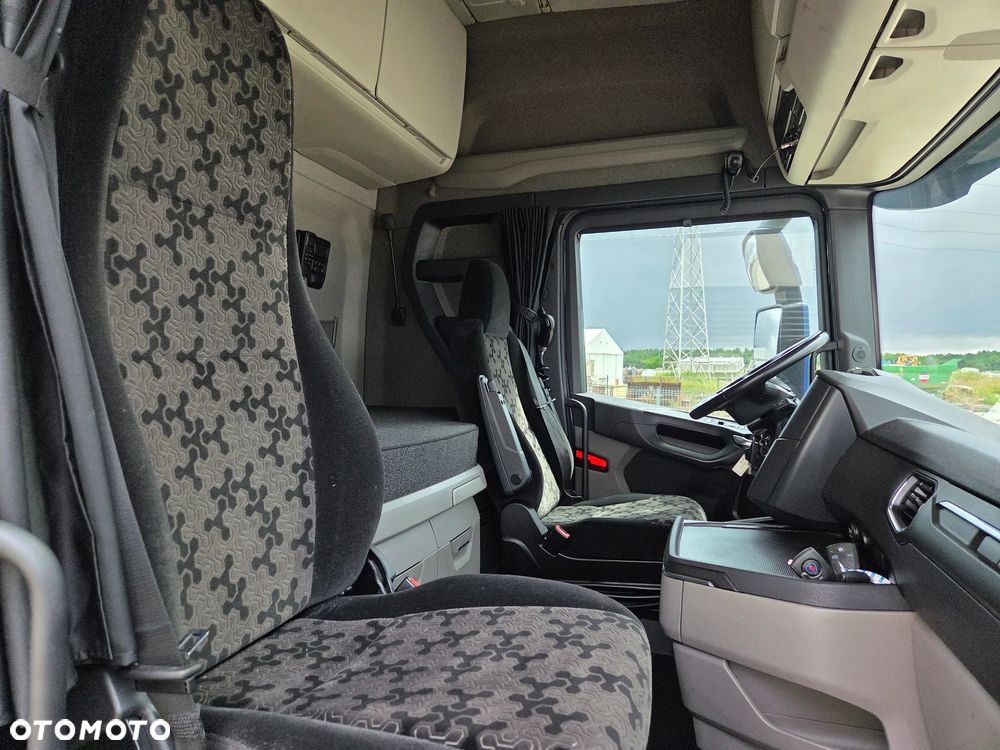 Scania S450/ 2021r/ BAKI 1200L/ STANDARD / ZŁOTY KONTRAKT/ KLIMA POSTOJOWA/ LEDY/ SERWIS NIEMCY/ TACHOGRAF SMART 2 - GEN2 V2 - 22
