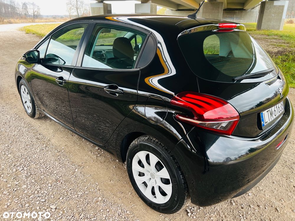 Peugeot 208 PureTech 68 Like - 5