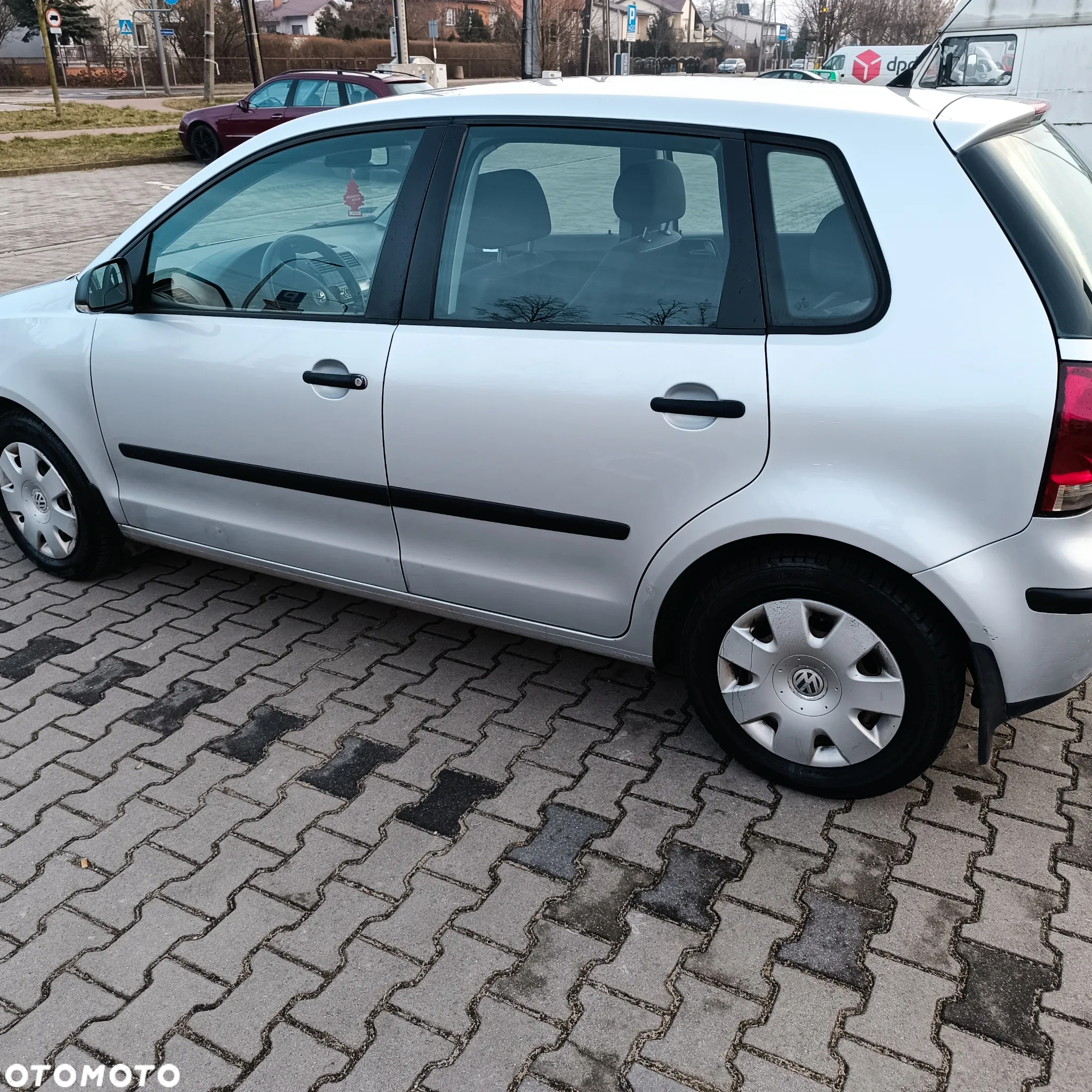 Volkswagen Polo - 2