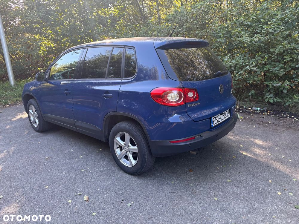 Volkswagen Tiguan - 3