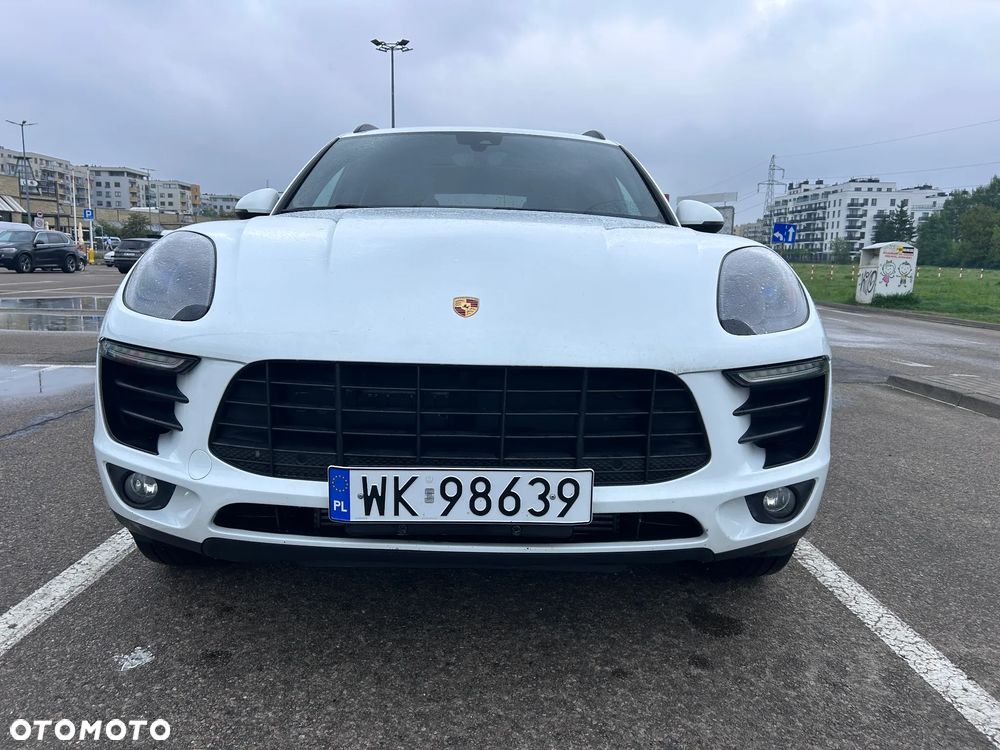 Porsche Macan - 4