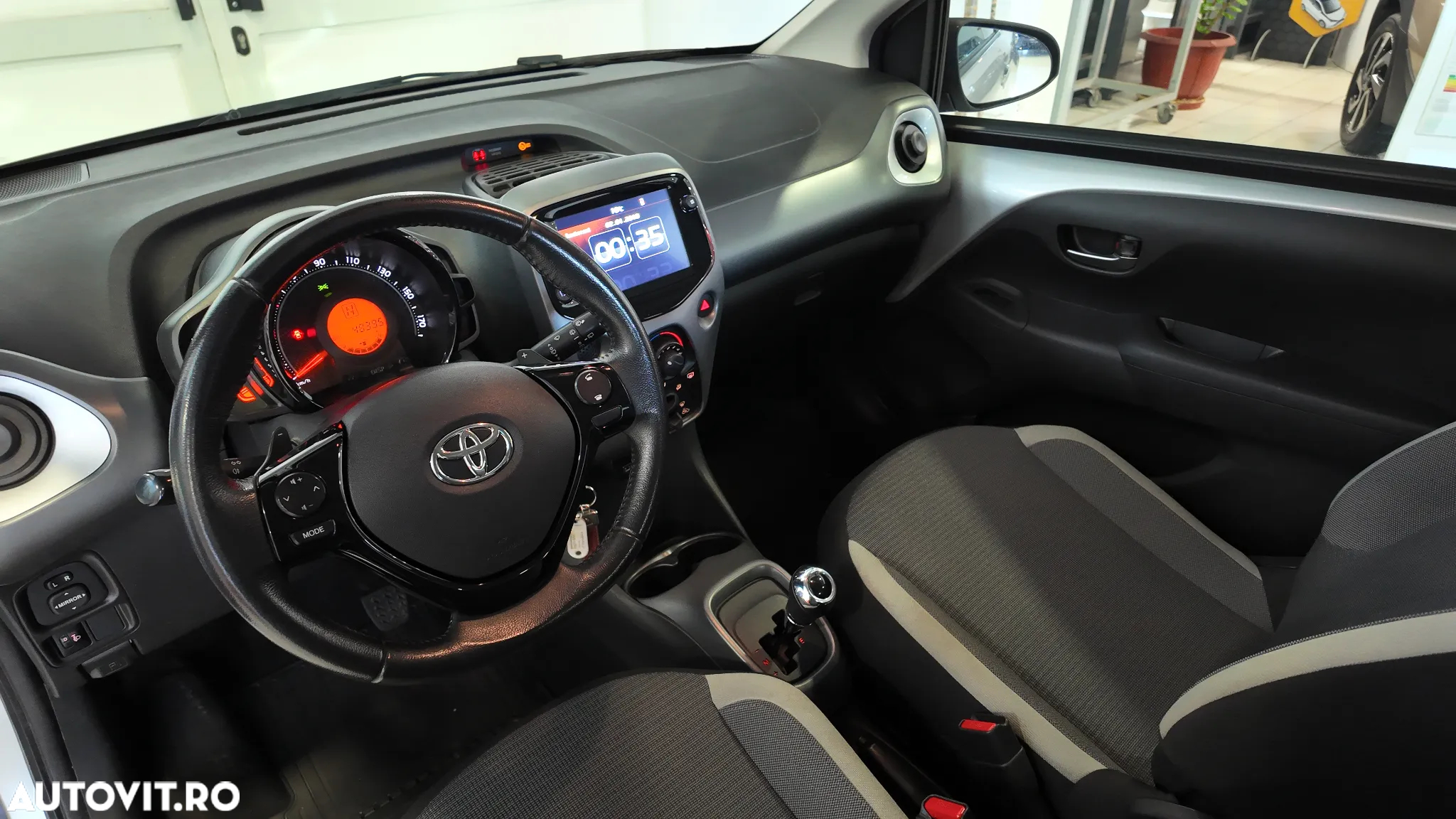 Toyota Aygo 1.0 VVY-I 5 usi MultiMode X-connect - 13