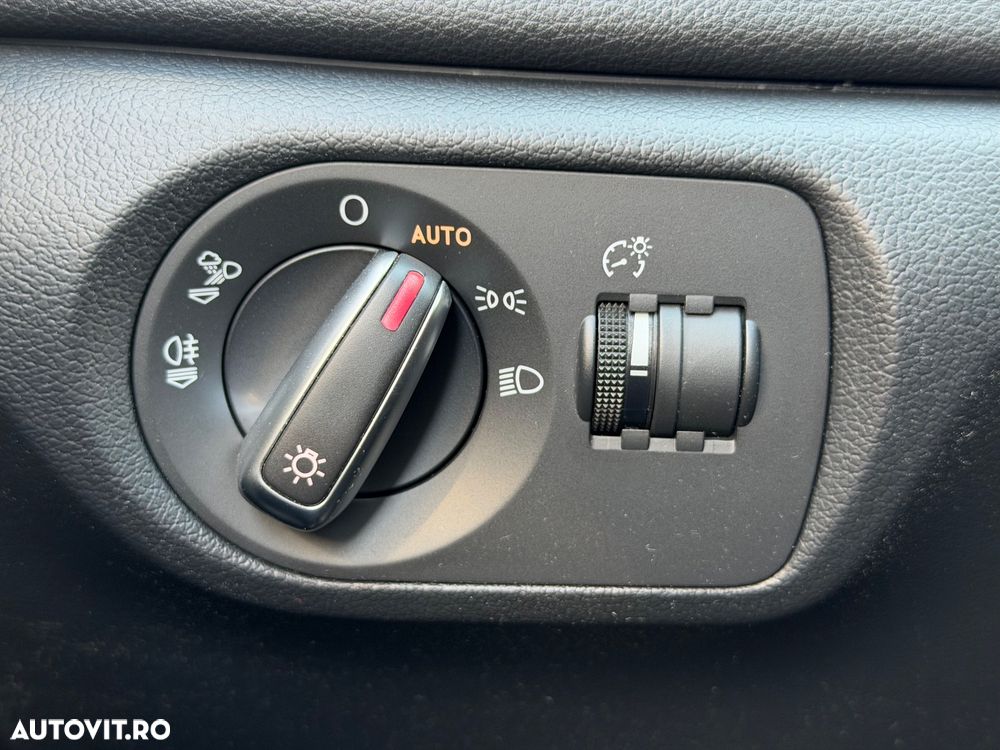 Audi Q3 - 18