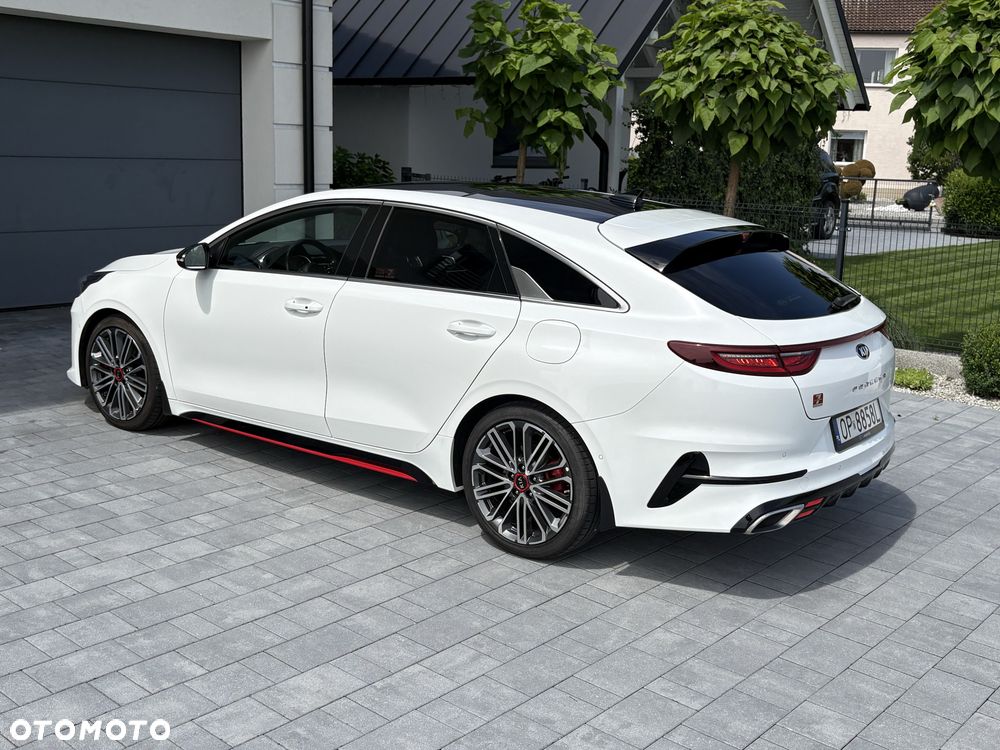 Kia ProCeed - 5