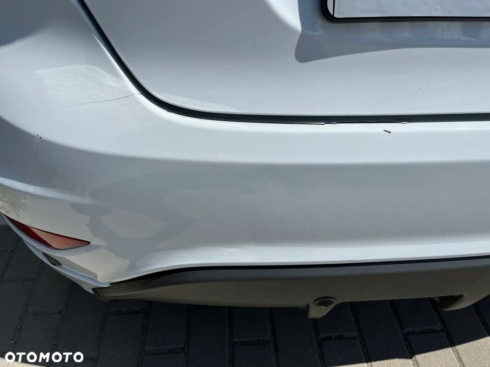 Ford Fiesta 1.4 Trend - 14