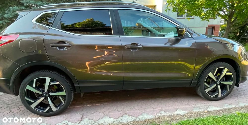 Nissan Qashqai - 2