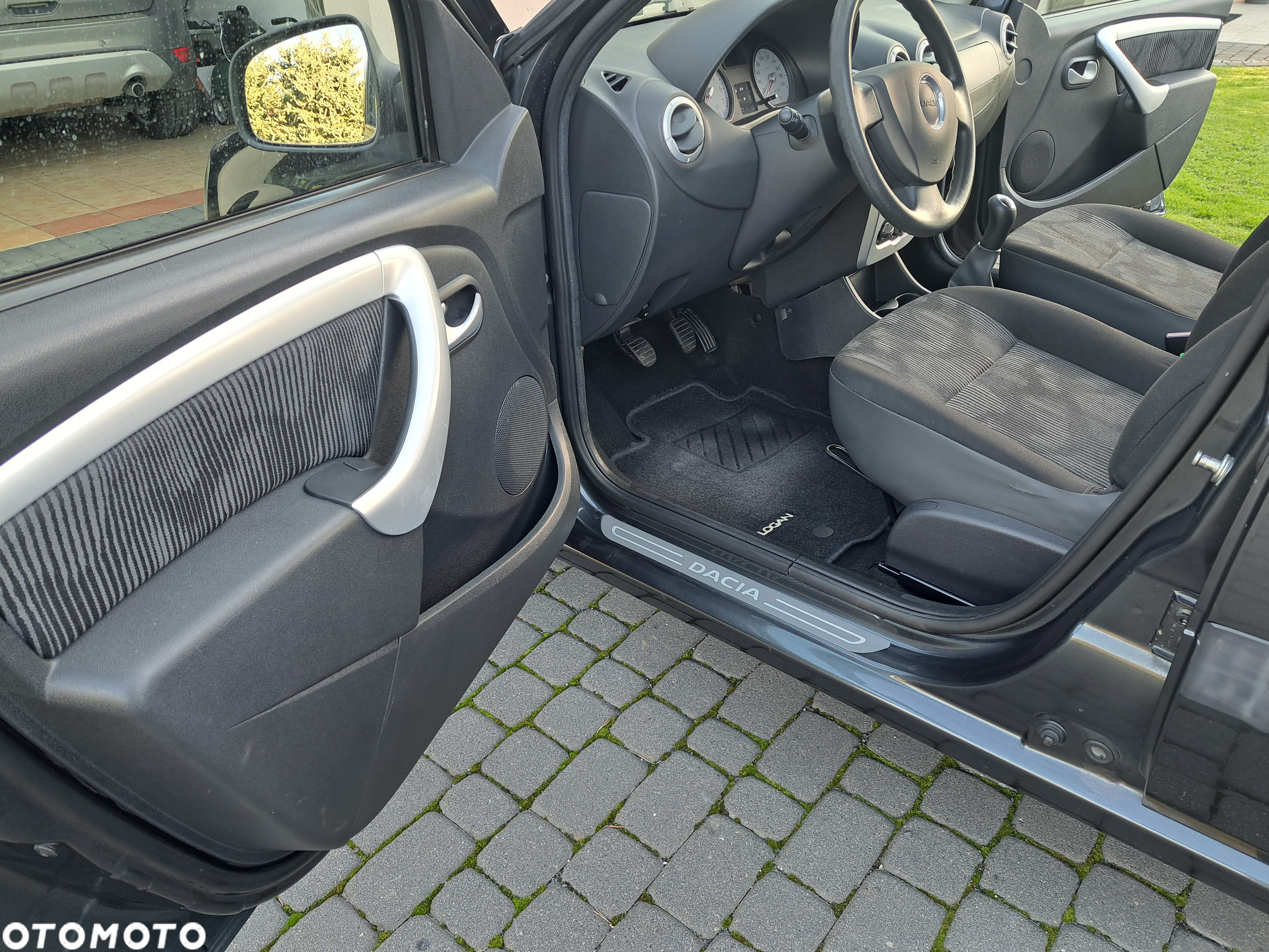 Dacia Logan MCV 1.6 16V Laureate - 10