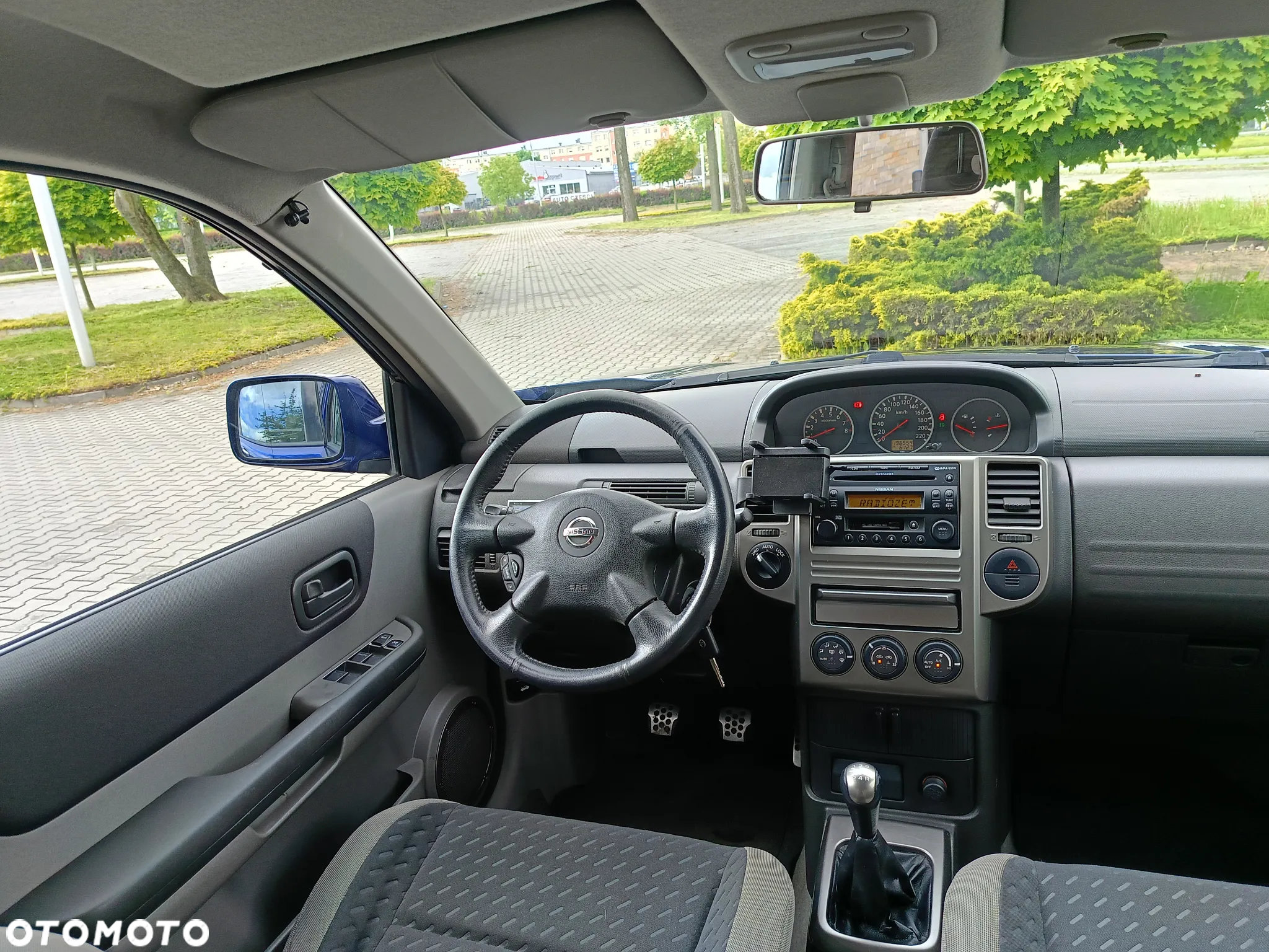 Nissan X-Trail 2.0 4x4 XE - 19