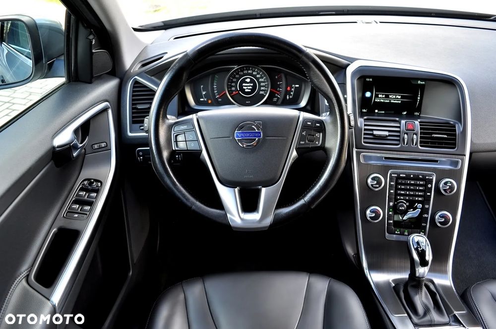 Volvo XC 60 D4 Geartronic Summum - 21