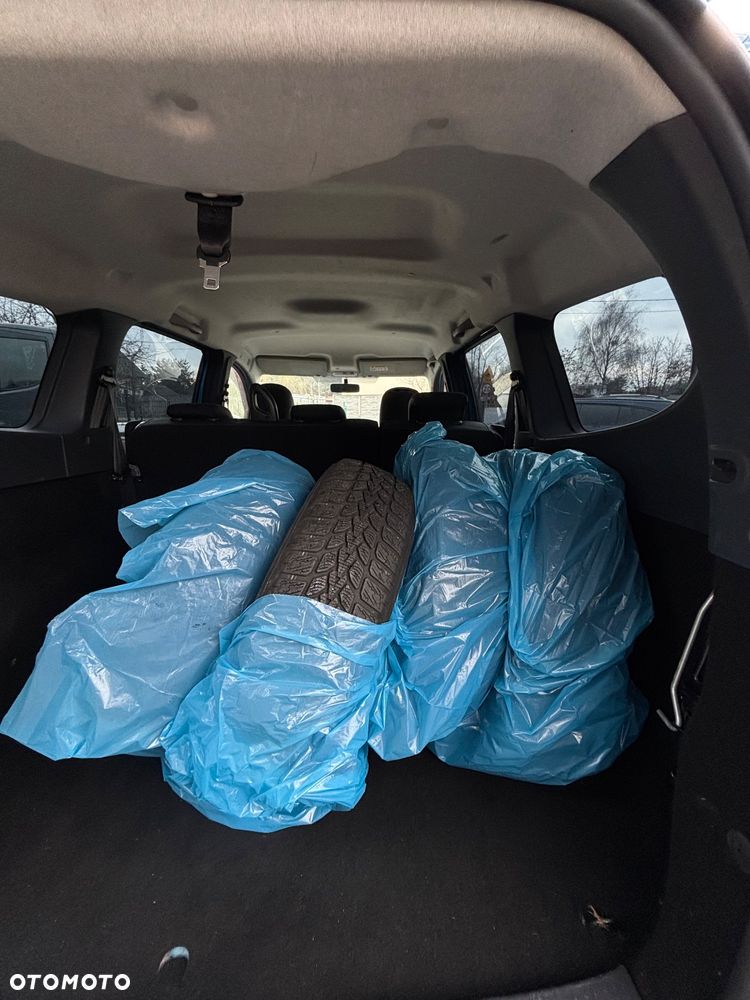 Dacia Lodgy TCe 115 Stepway - 18