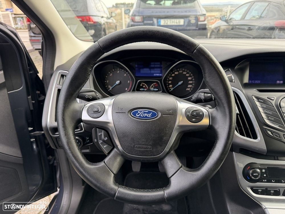 Ford Focus SW 1.6 TDCi ECOnetic 99g S&S Titanium - 10