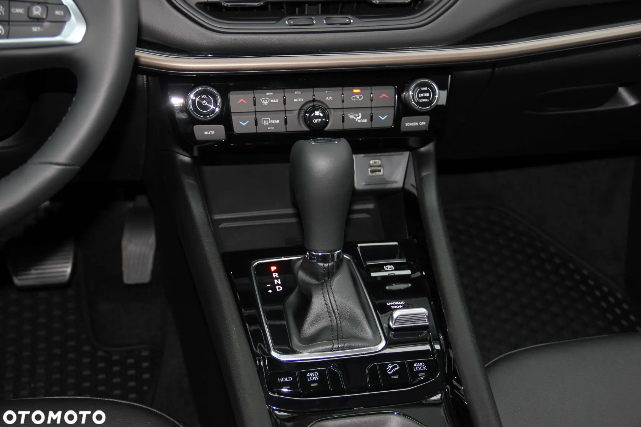 Jeep Compass 1.3 T4 PHEV 4xe Overland S&S - 11