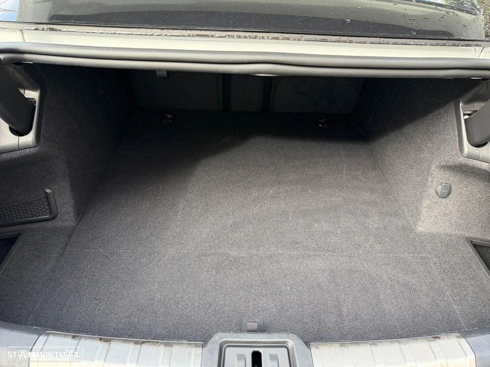 Porsche Taycan Turbo S - 9