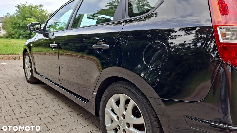 Hyundai i30 i30cw 1.4 Edition 20 - 9