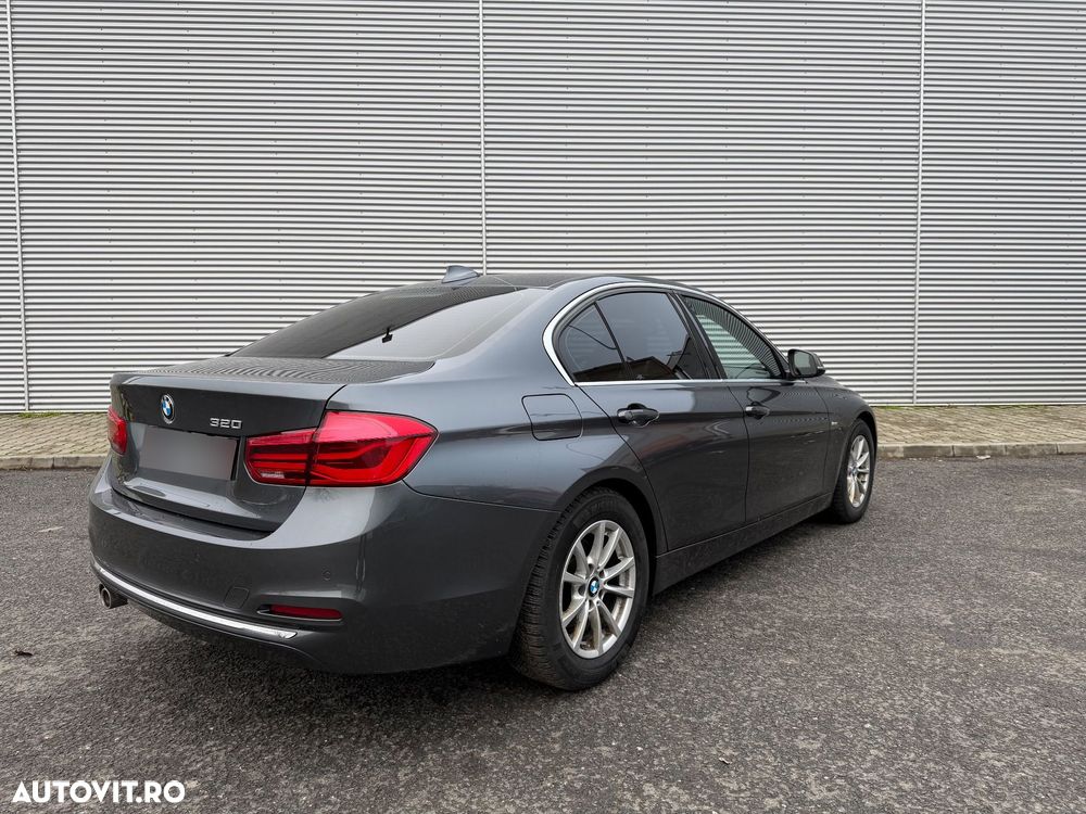 BMW Seria 3 320d Efficient Dynamic Edition Aut. Luxury Line - 6