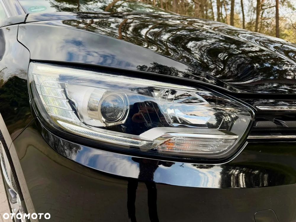 Renault Scenic ENERGY dCi 110 EDC INTENS - 21