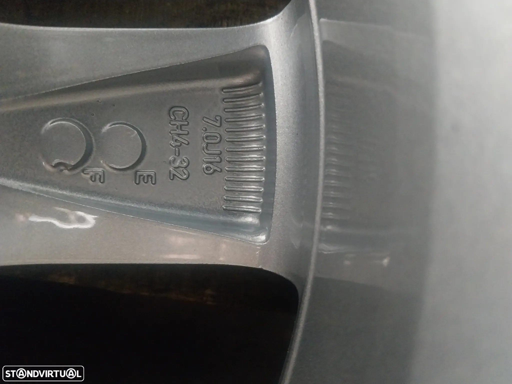 Jantes Peugeot 308 16" Ref: 9680729880 - 3