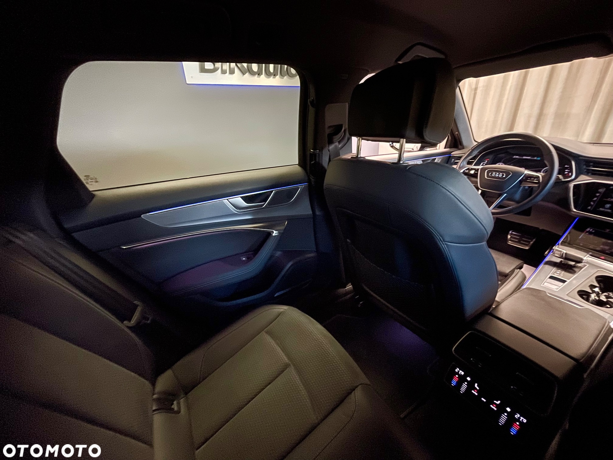 Audi A6 - 24
