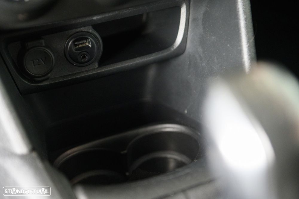 Peugeot 208 1.2 PureTech Style - 39