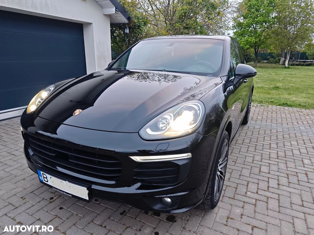 Porsche Cayenne S E-Hybrid Platinum Edition - 1