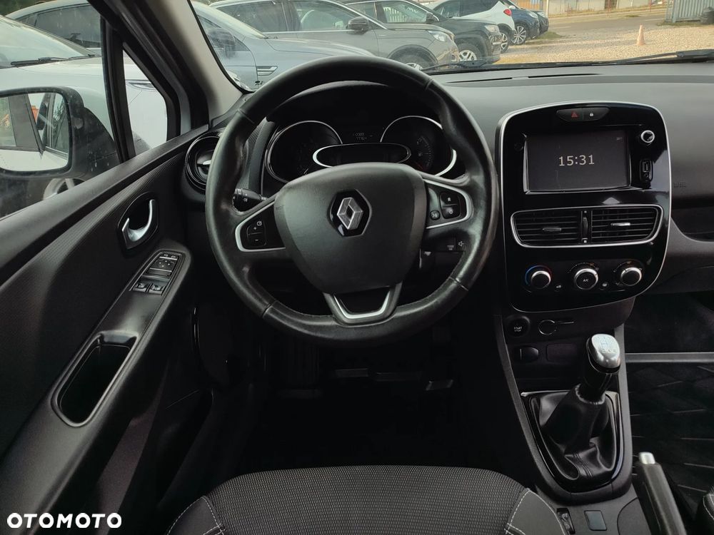 Renault Clio - 20