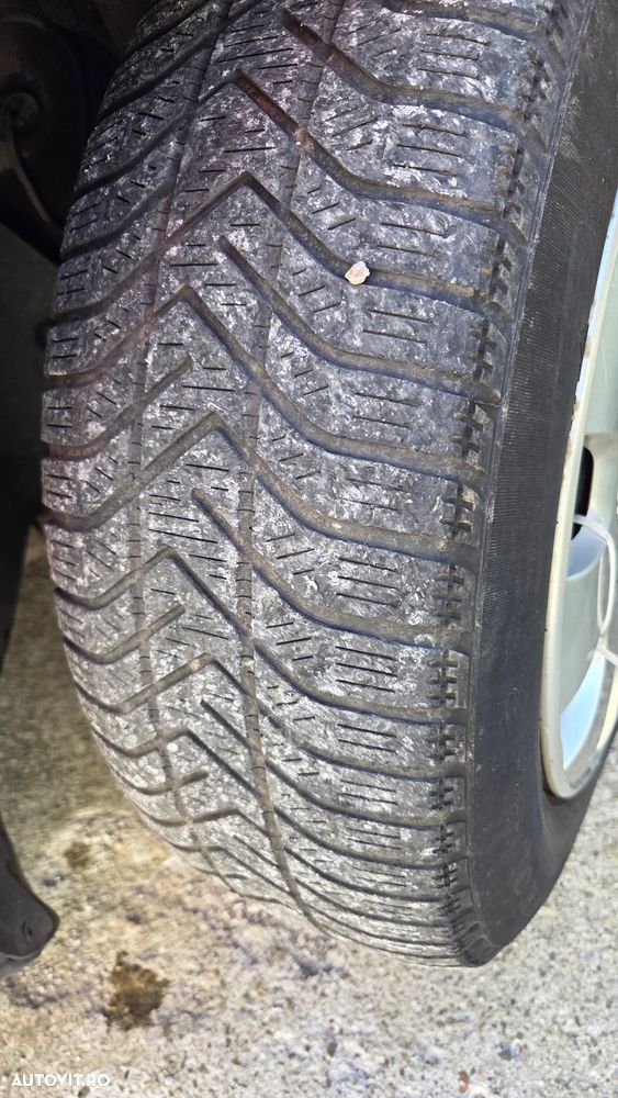 Volkswagen Golf 1.9 TDI Trendline - 6