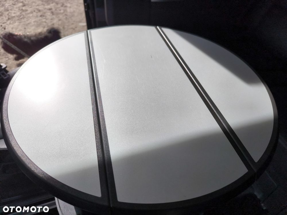 Volkswagen Multivan - 12