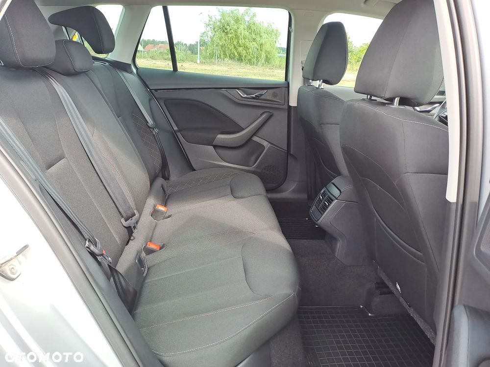 Skoda Kamiq 1.0 TSI Ambition - 11