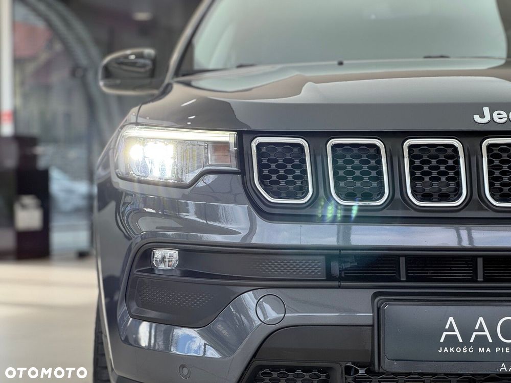 Jeep Compass - 40