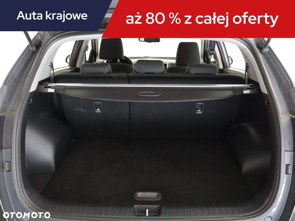 Kia Sportage - 16