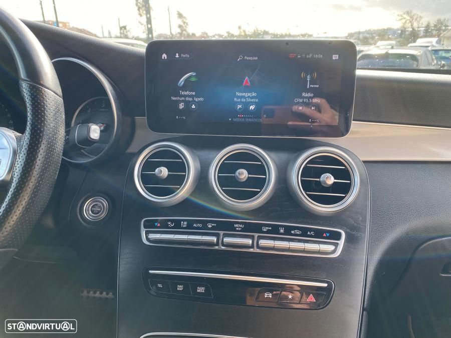 Mercedes-Benz GLC 300 e Coupe 4Matic — fotografia 7