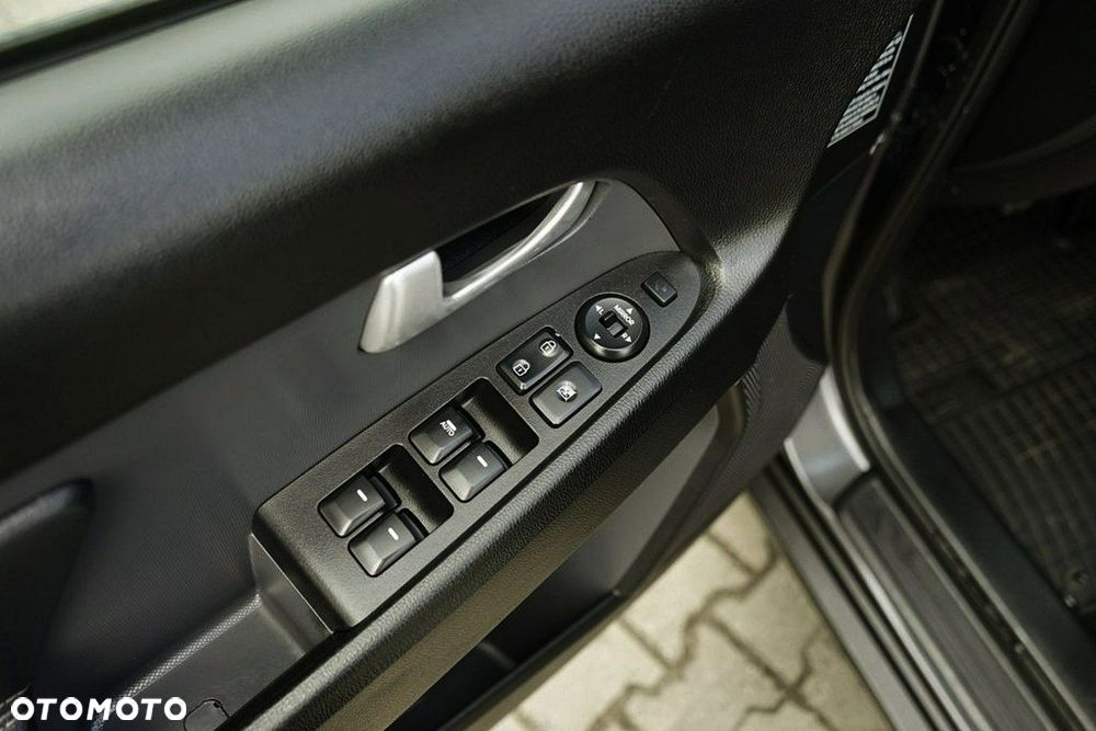 Kia Sportage - 14