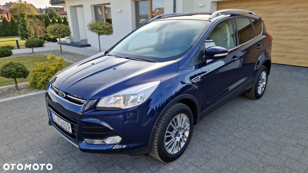 Ford Kuga 1.6 EcoBoost 2x4 Titanium - 27