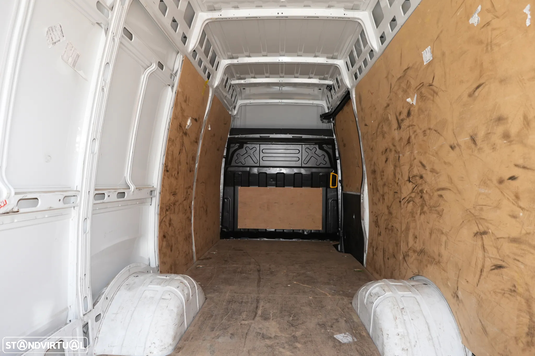 Iveco Daily Maxi Longa 35-160 2.3TD 160cv Rodado Duplo - 7