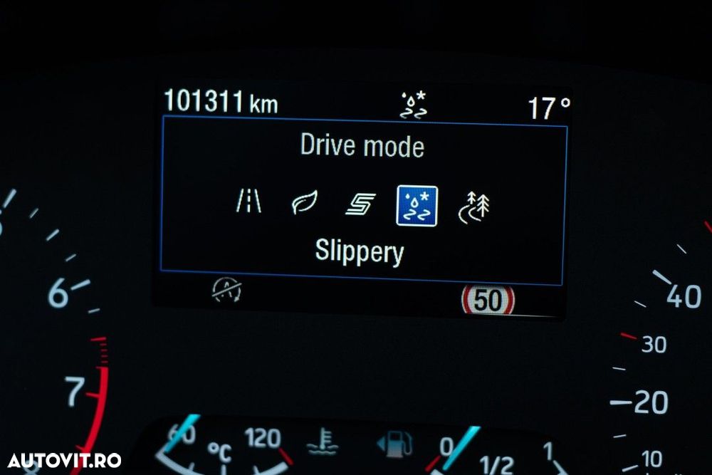 Ford Puma 1.0 EcoBoost MHEV Titanium - 37