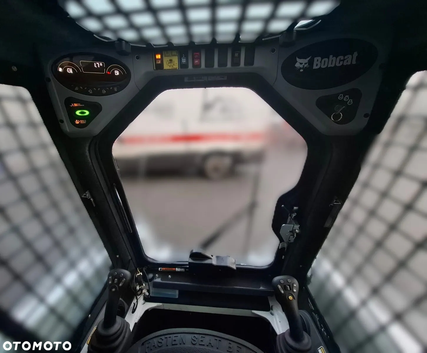 Bobcat S100 - 10