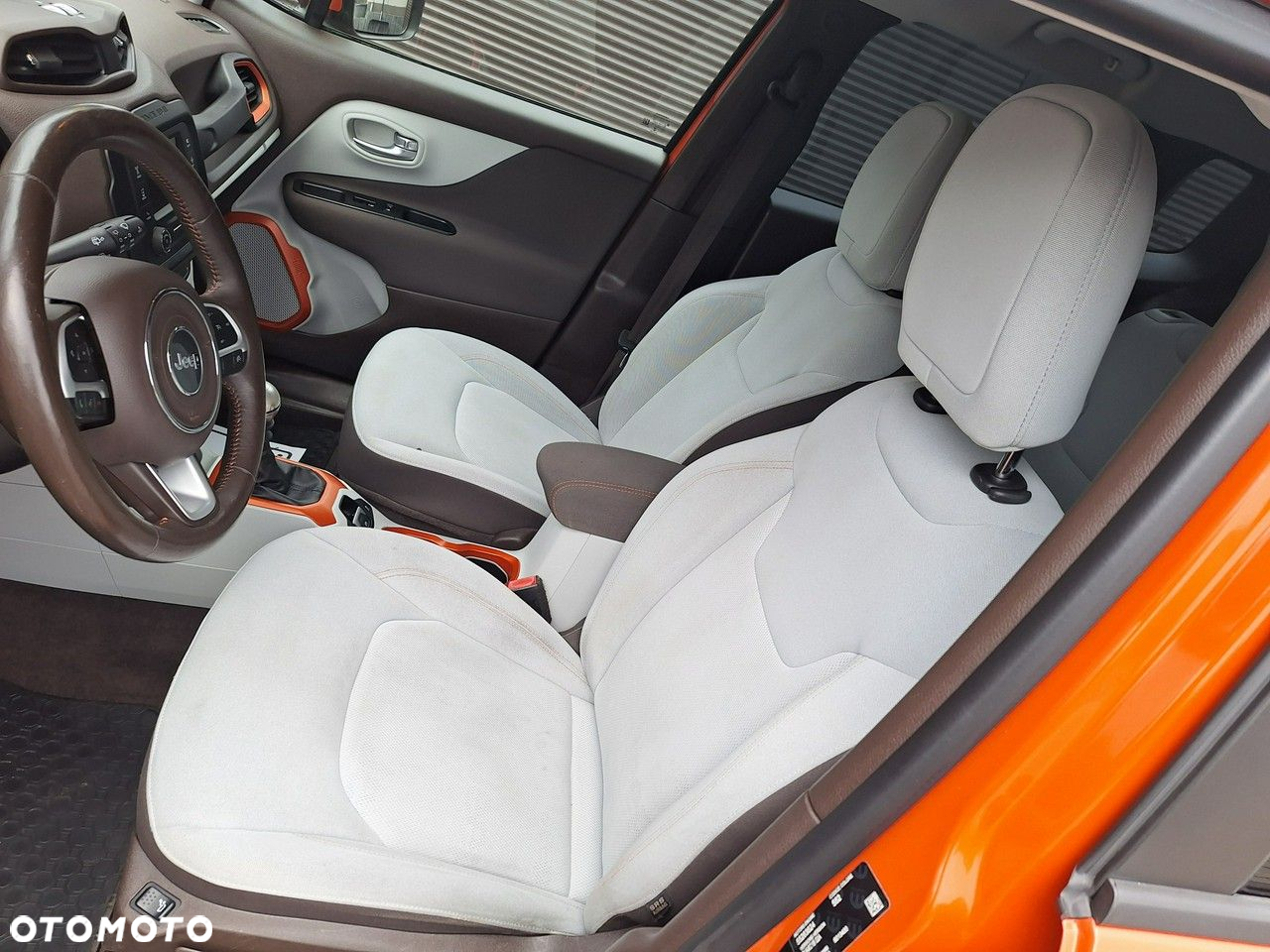 Jeep Renegade 1.4 MultiAir Longitude FWD S&S - 14
