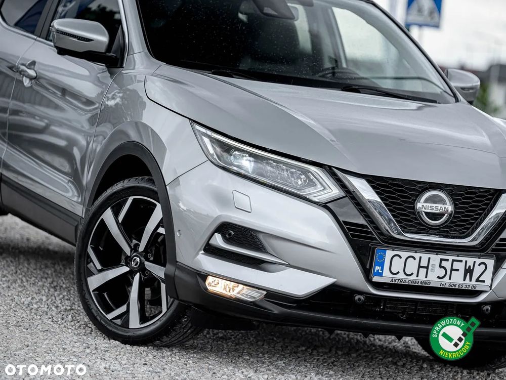 Nissan Qashqai 1.6 DCi Xtronic TEKNA - 12