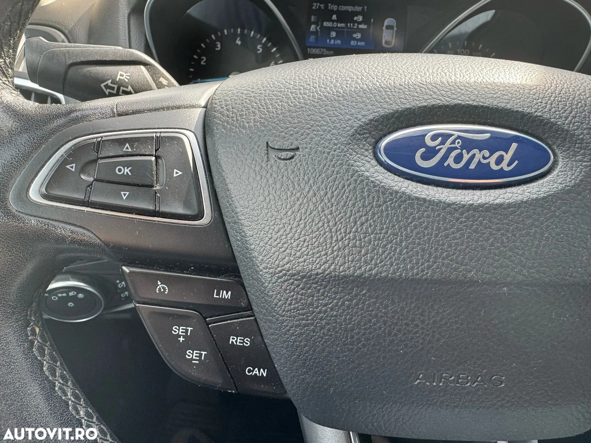 Ford Focus 1.5 Ecoboost Titanium - 19