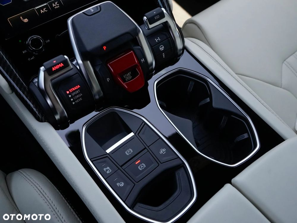 Lamborghini Urus - 23