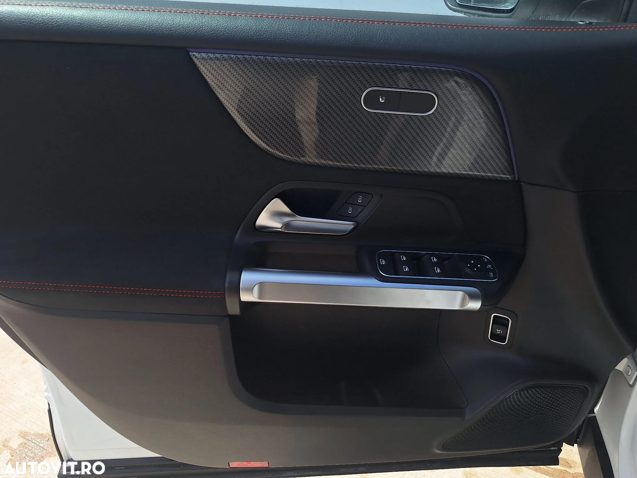Mercedes-Benz GLB 250 4MATIC Aut. - 14