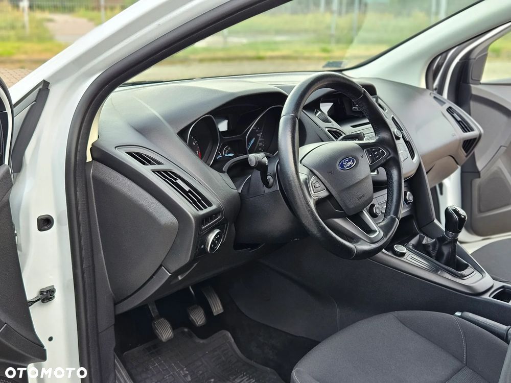 Ford Focus 1.6 TI-VCT Trend - 23
