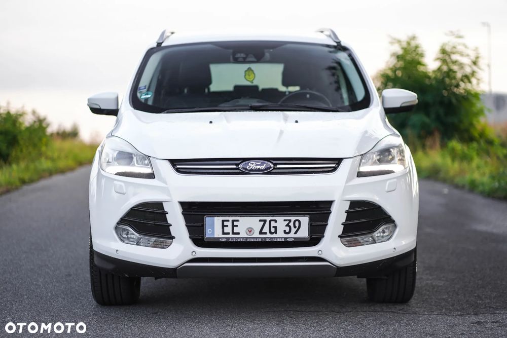 Ford Kuga 2.0 TDCi 4WD Titanium - 5